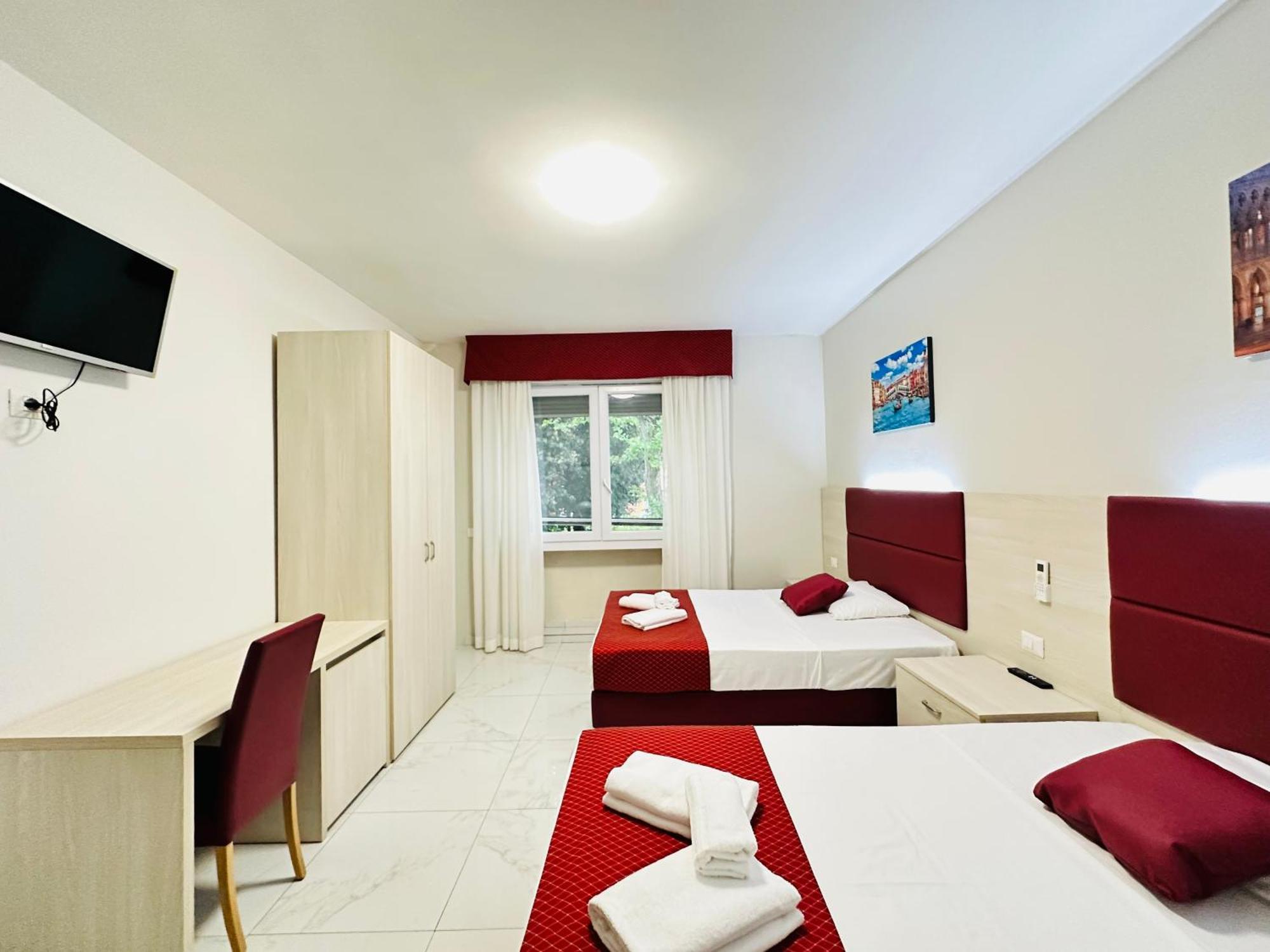 Hotel Dream Hub à Mestre Extérieur photo