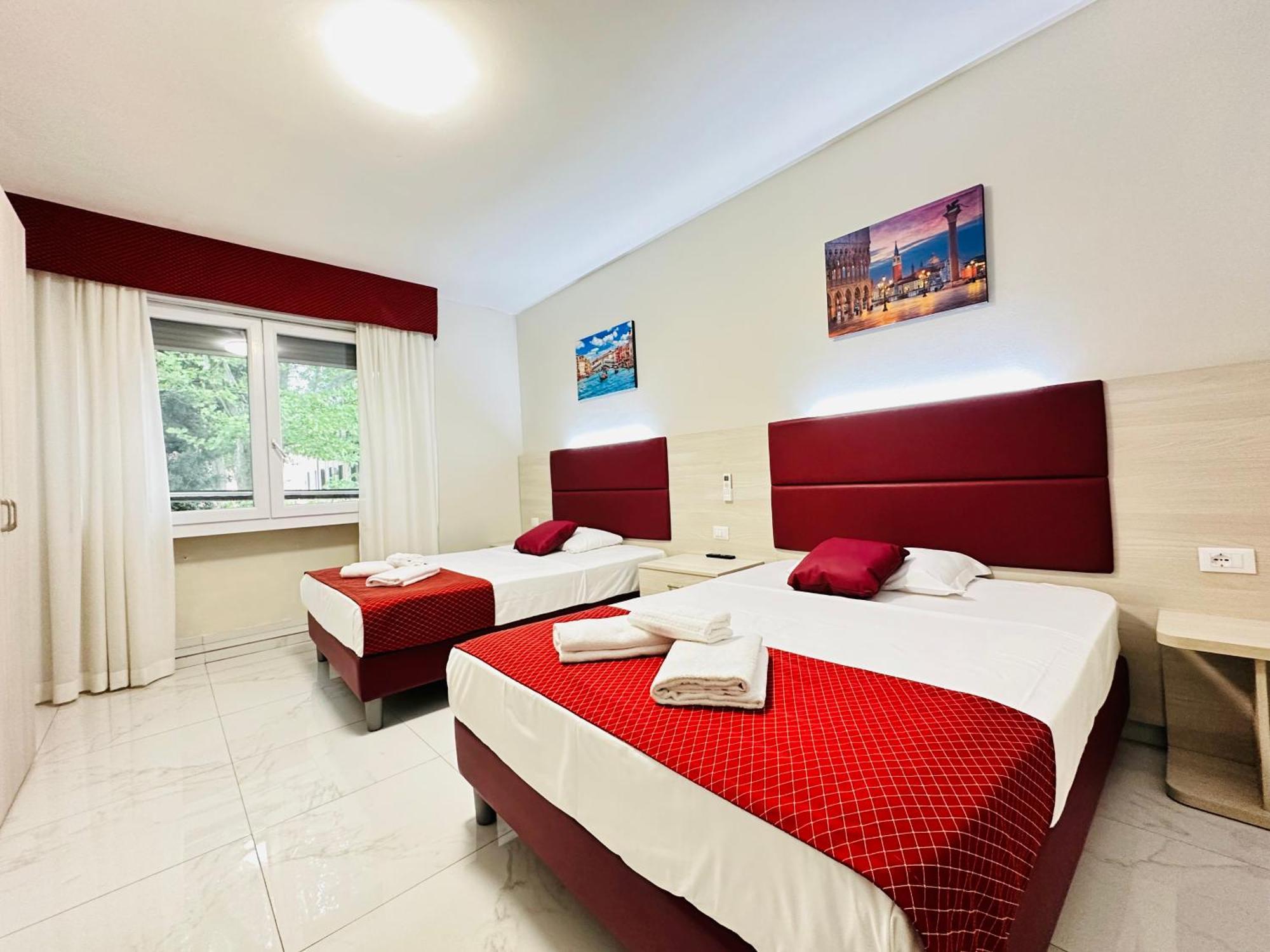 Hotel Dream Hub à Mestre Extérieur photo