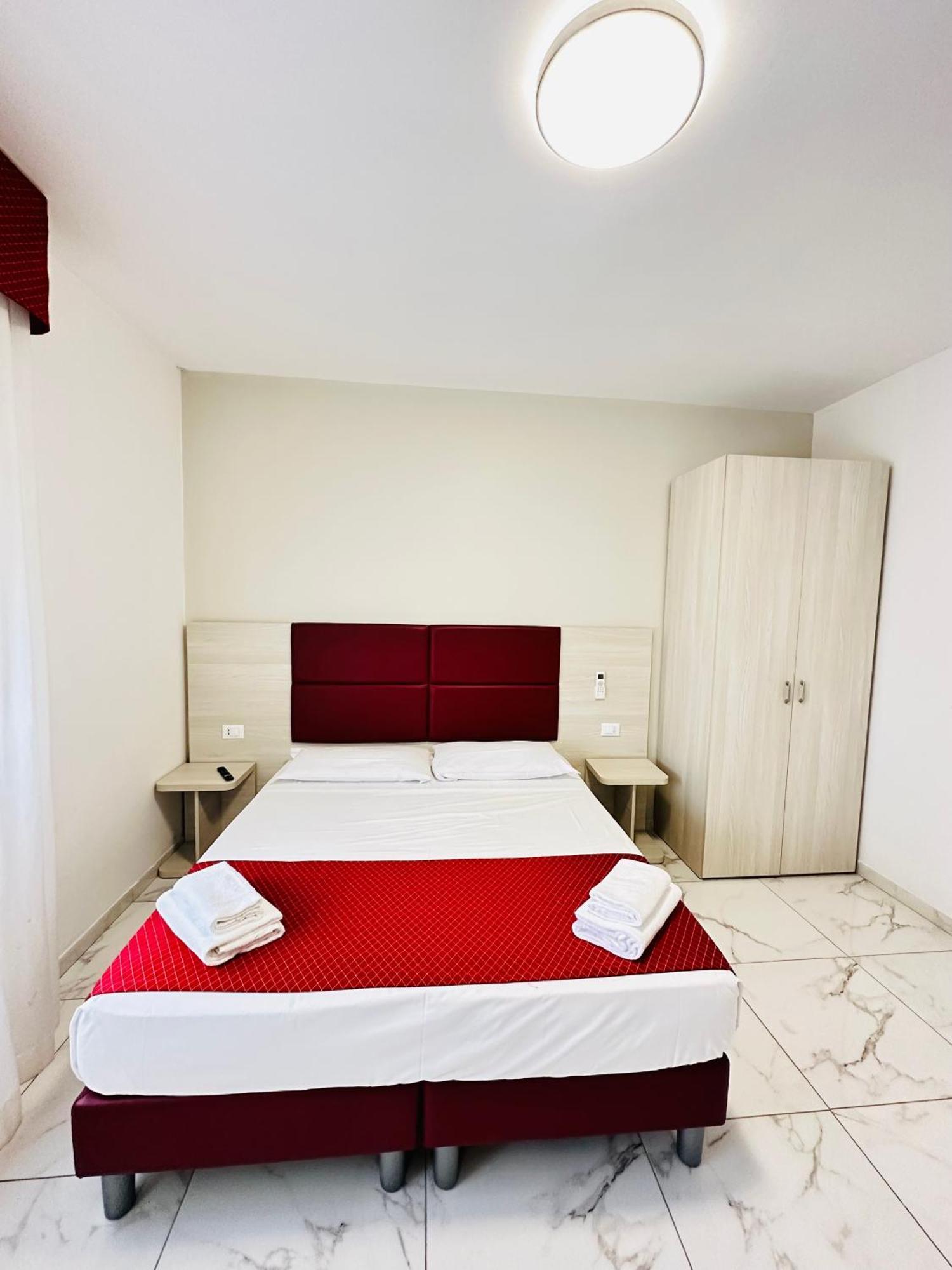 Hotel Dream Hub à Mestre Extérieur photo