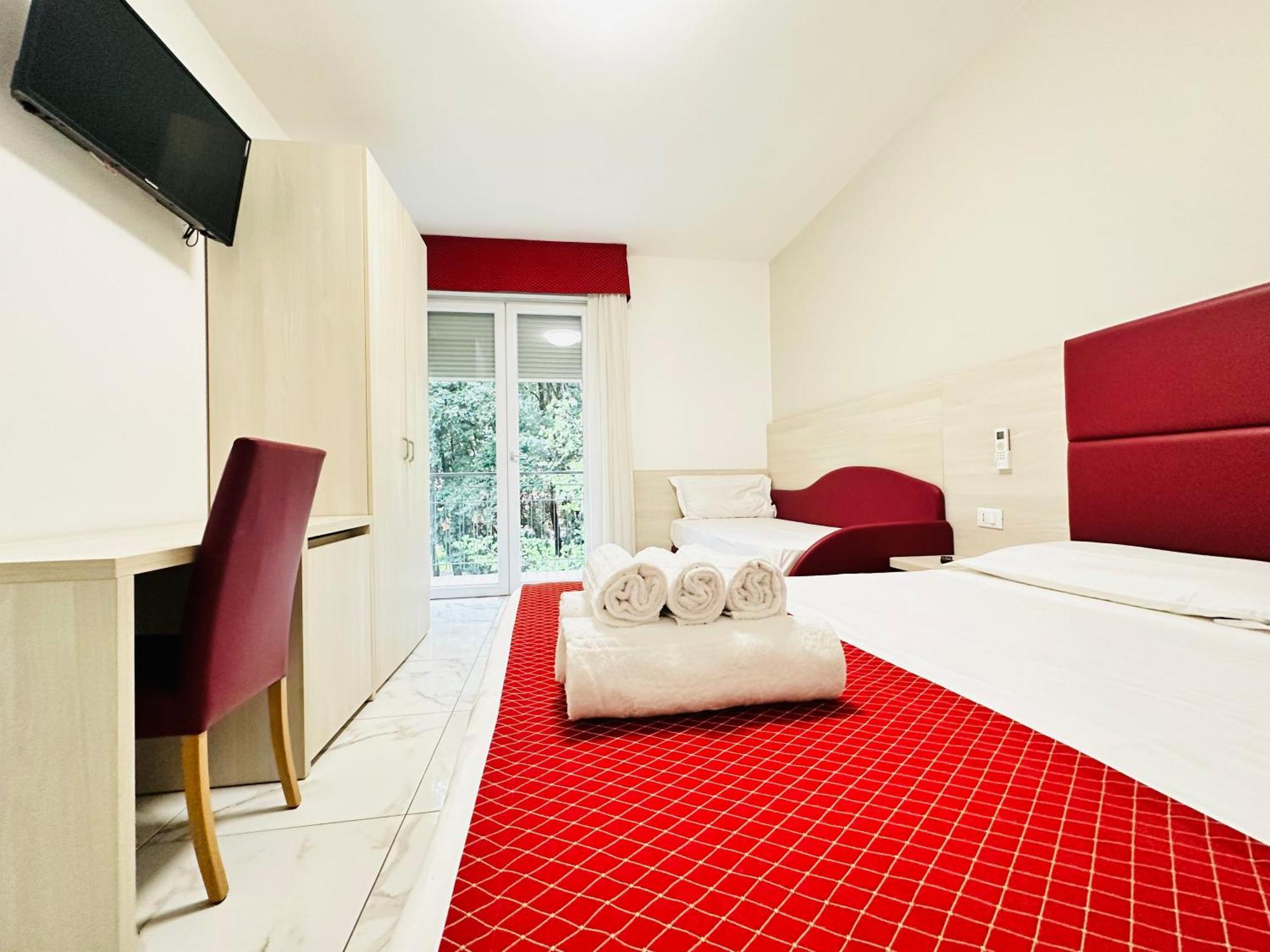 Hotel Dream Hub à Mestre Extérieur photo