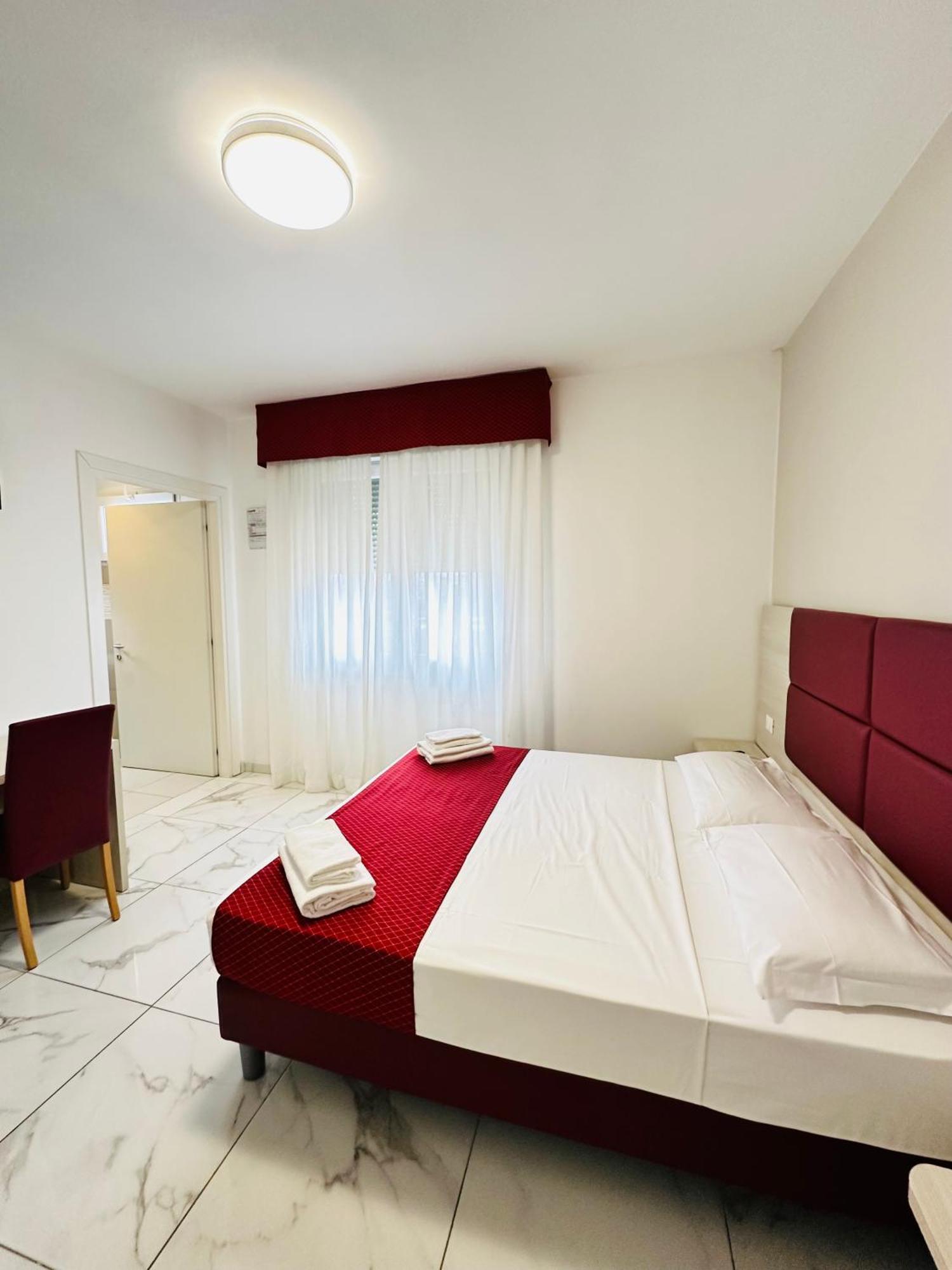 Hotel Dream Hub à Mestre Extérieur photo