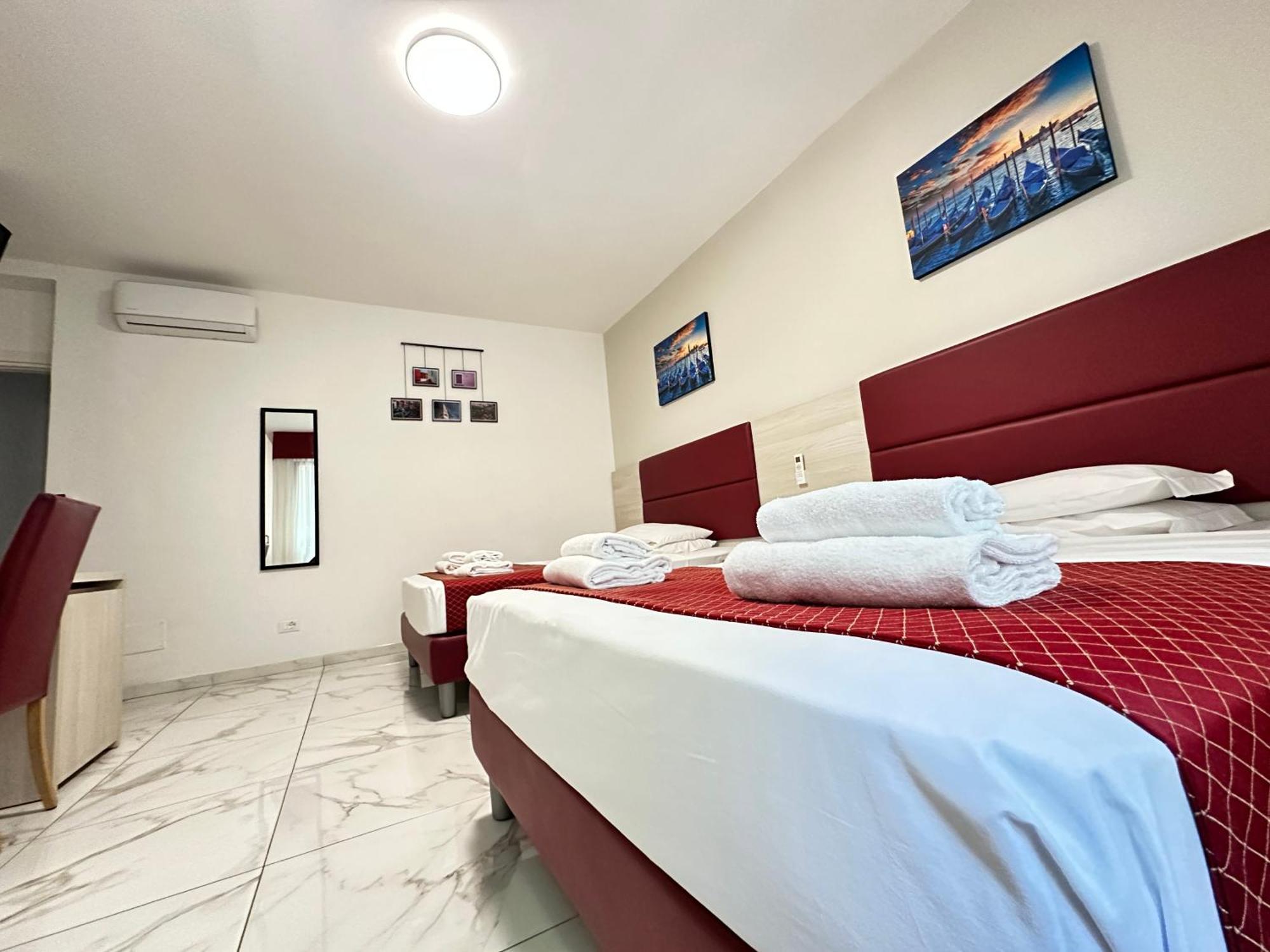 Hotel Dream Hub à Mestre Extérieur photo