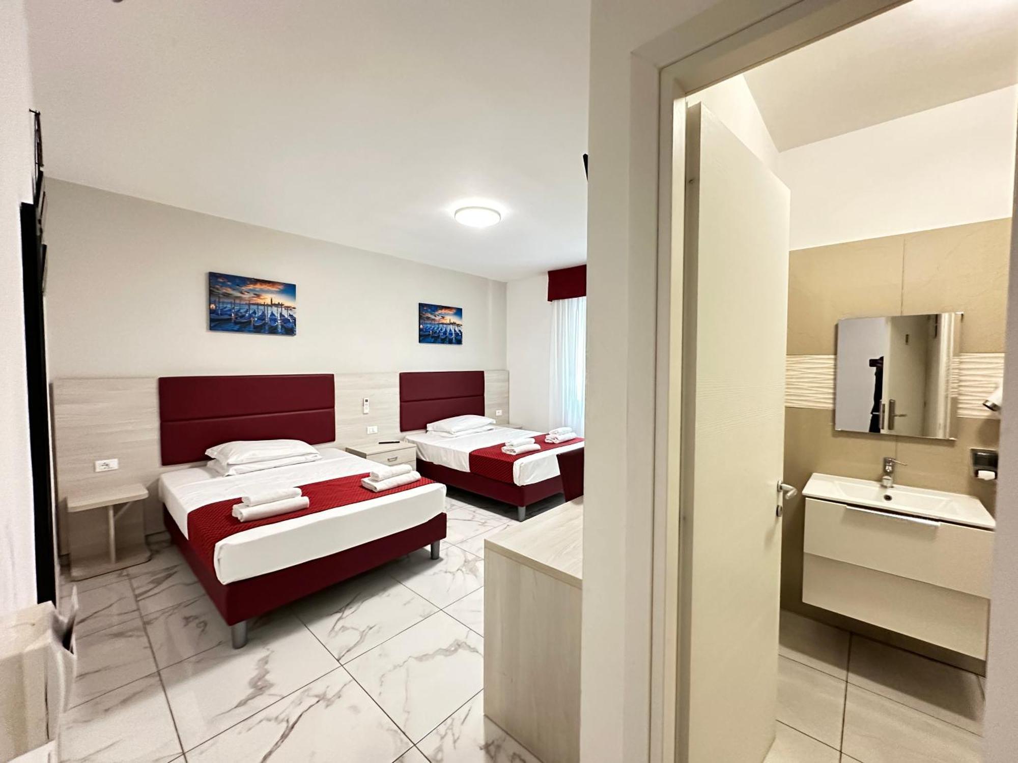 Hotel Dream Hub à Mestre Extérieur photo