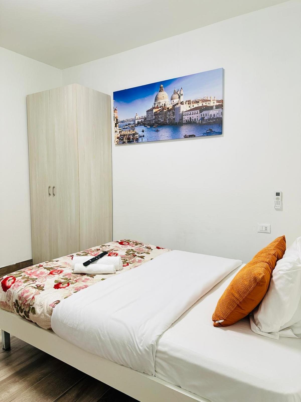 Hotel Dream Hub à Mestre Extérieur photo