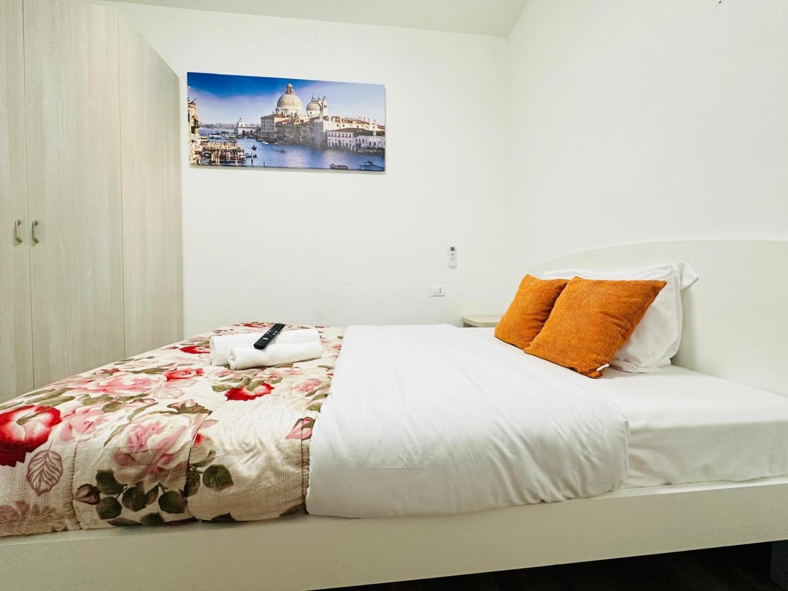 Hotel Dream Hub à Mestre Extérieur photo